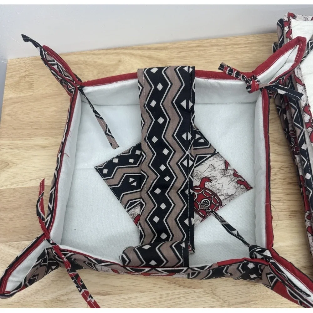 African Print Set/Six Placemats And Casserole Holder Quilted‎ Plastic Cover #50